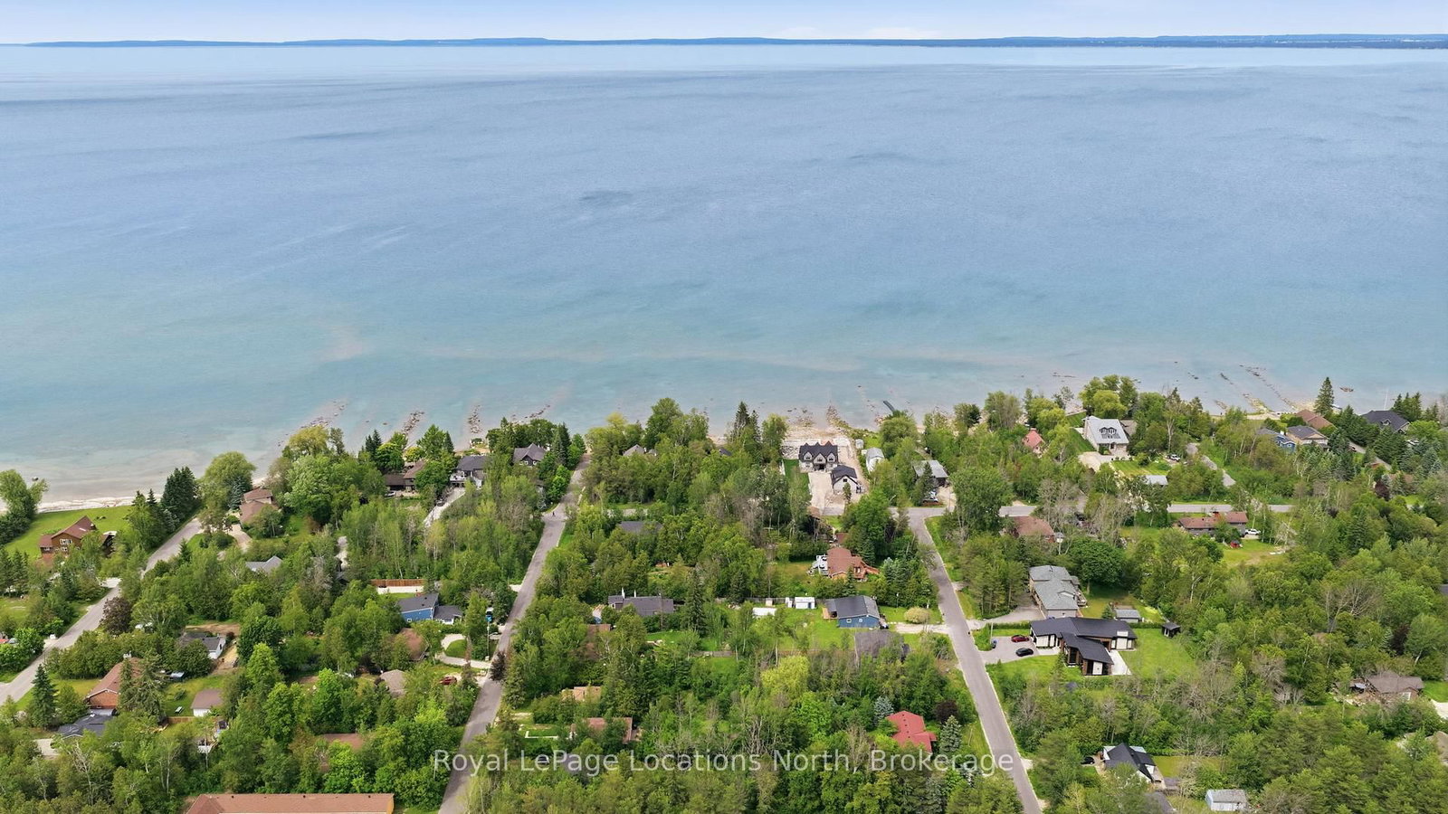 27 York Street • Collingwood, ON photo 40
