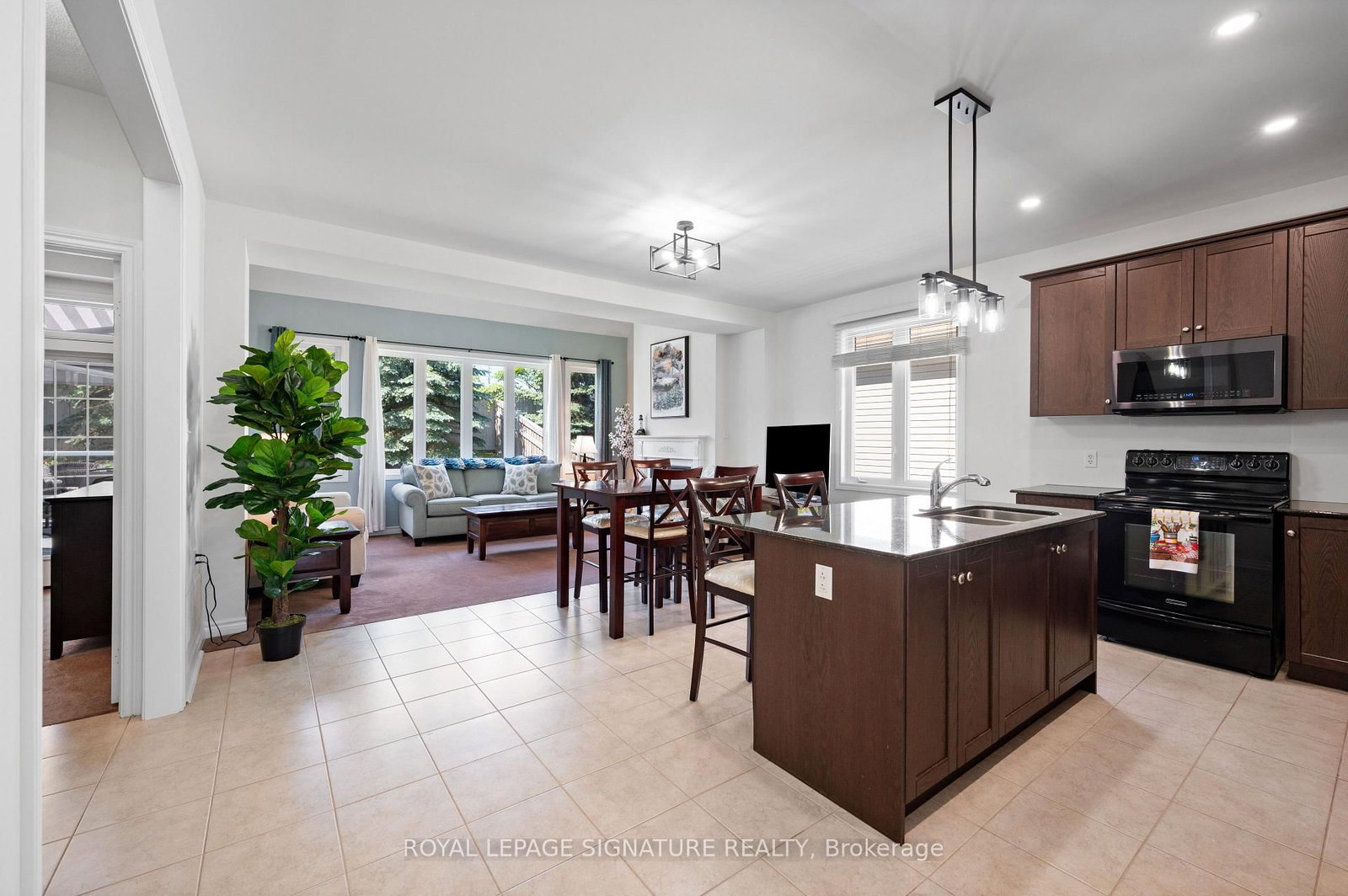 20 Starboard Circle • Wasaga Beach, ON photo 9