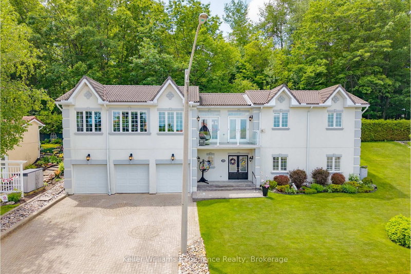 378 ABERDEEN Boulevard