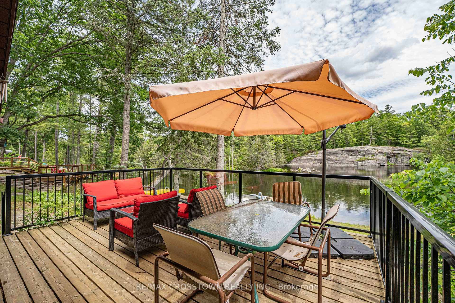 3355 Riverdale Drive
