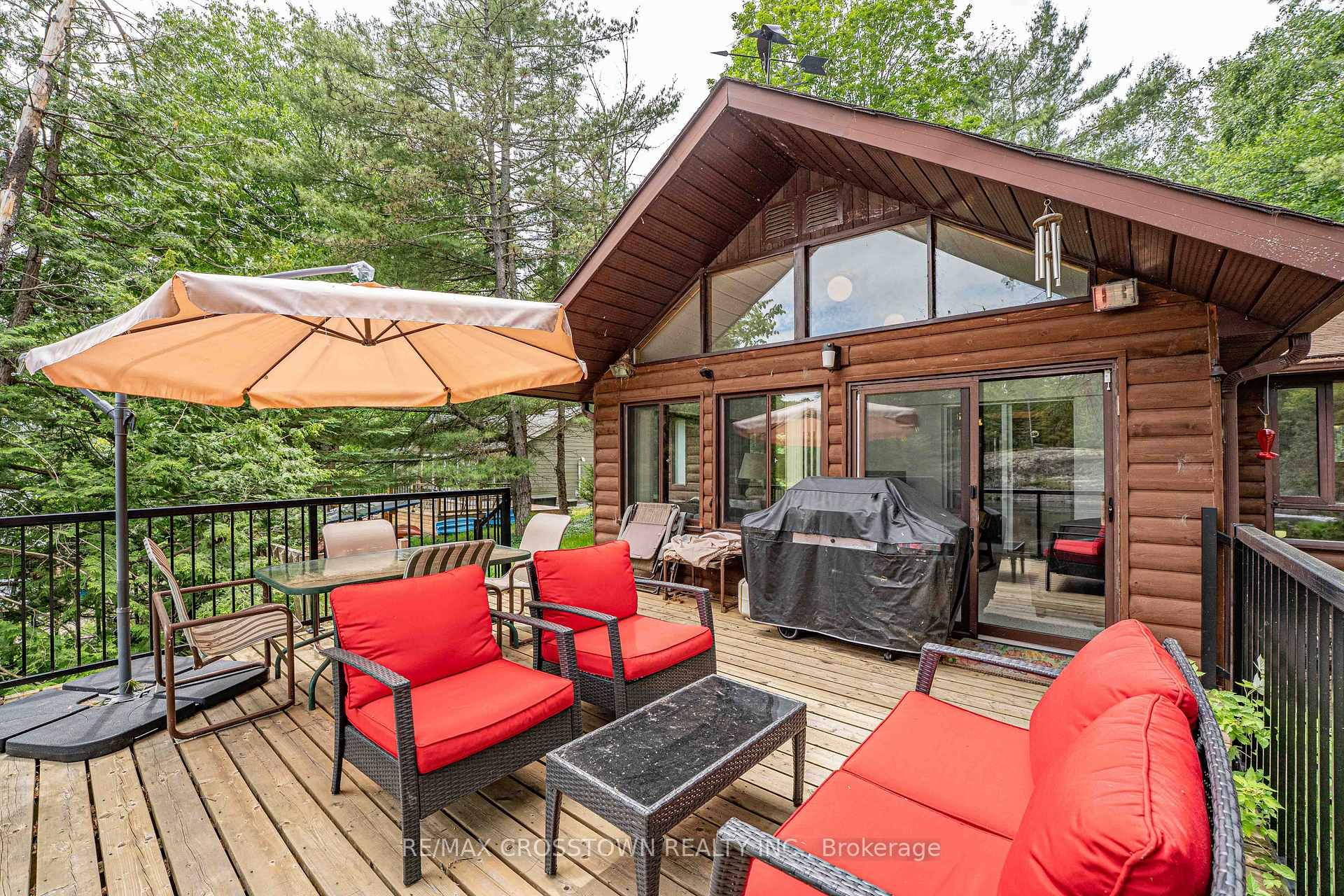 3355 Riverdale Drive