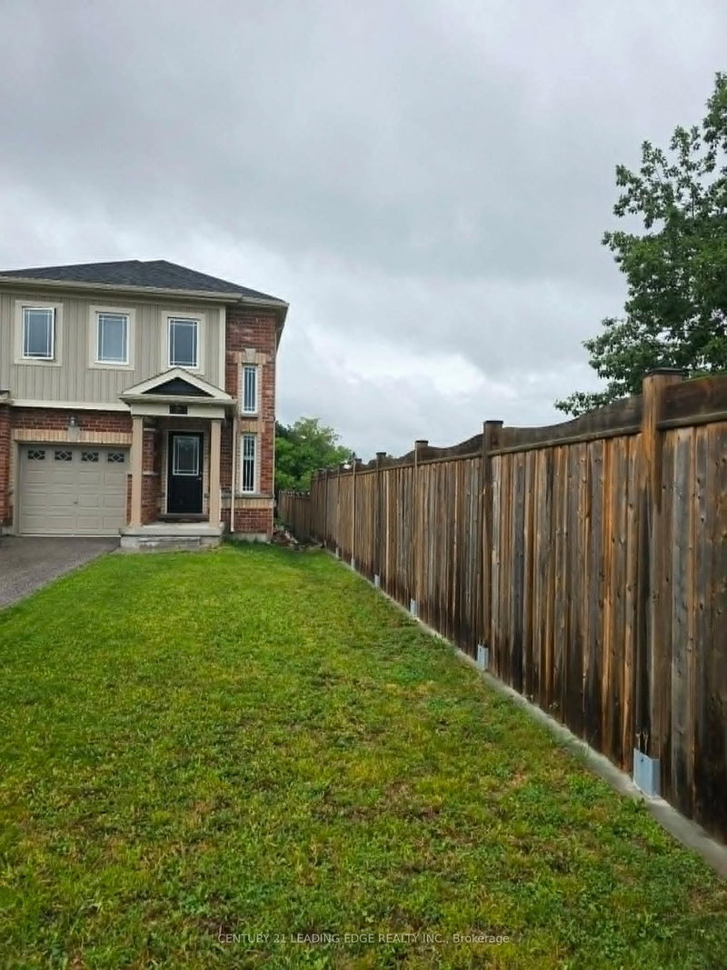 home for lease on 21 Franks Way