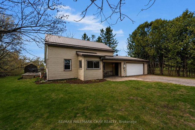 3324 Penetanguishene Road