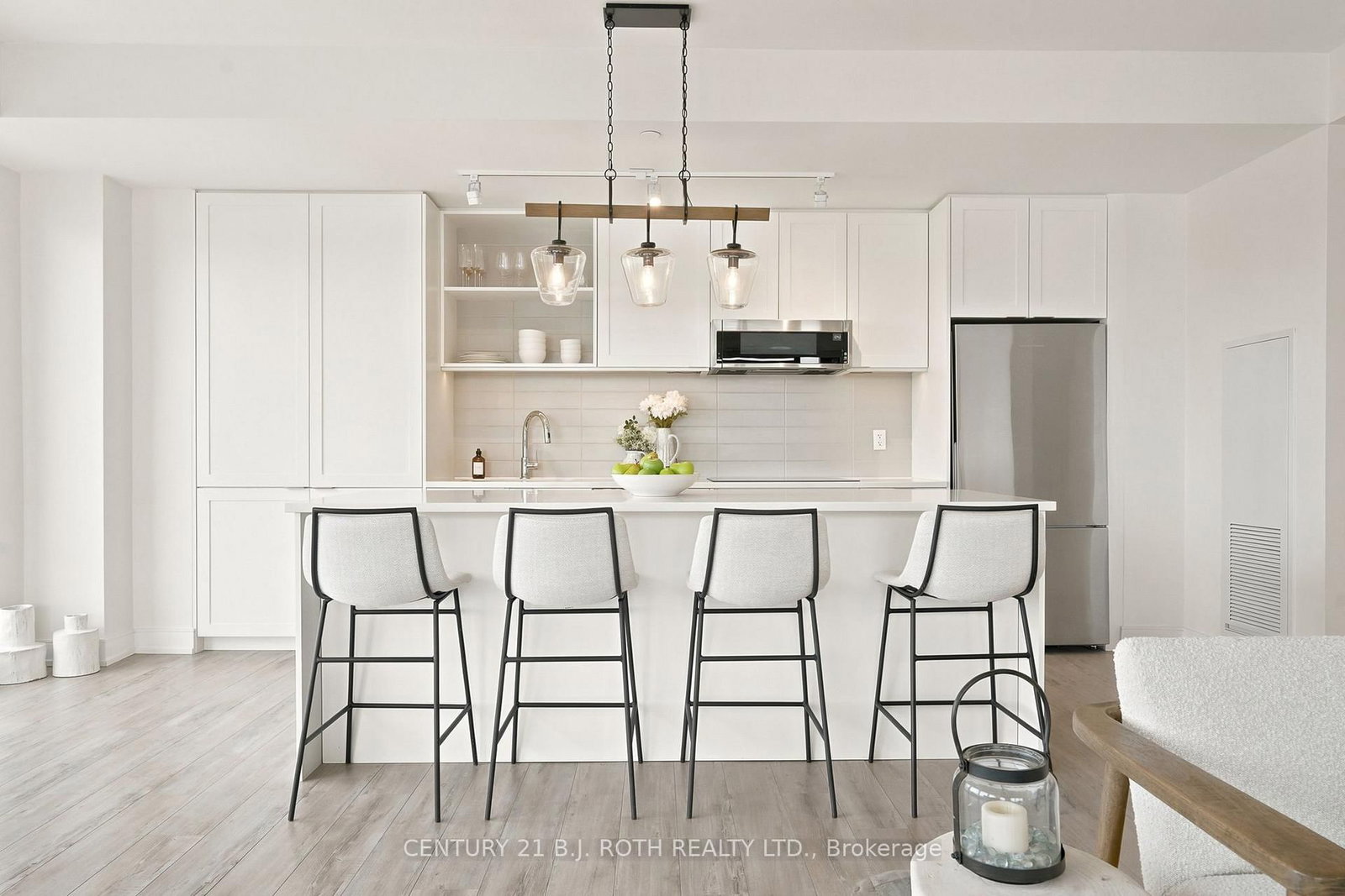 185 E Dunlop Street • #301 • Barrie, ON photo 11