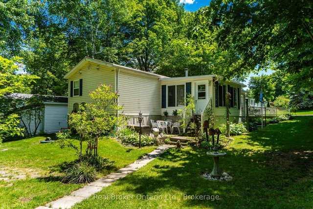 5 - 5411 Elliott Side Road