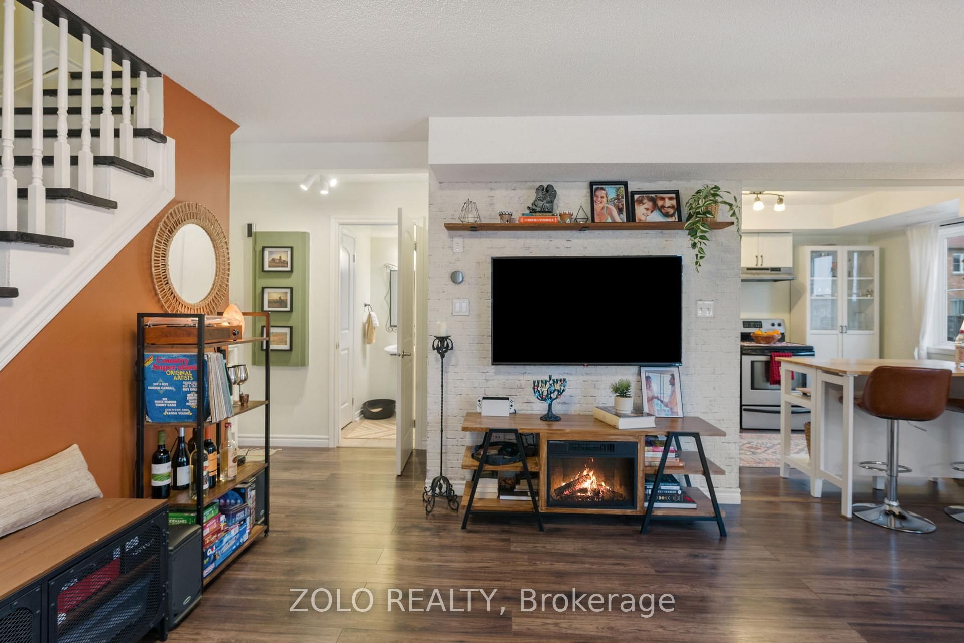 13 Cheltenham Road, Unit 2