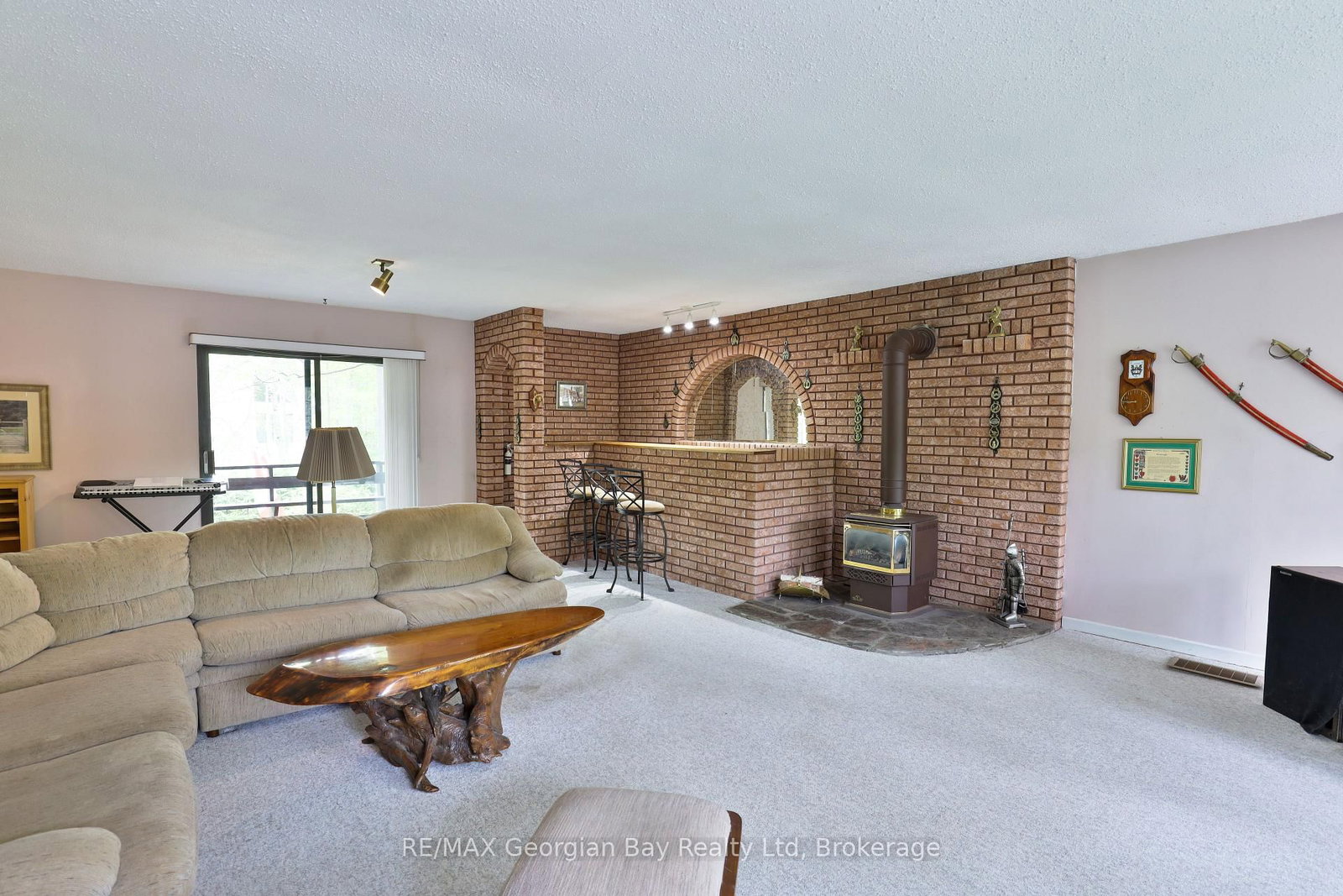 1 Lindale Avenue • Tiny, ON photo 27