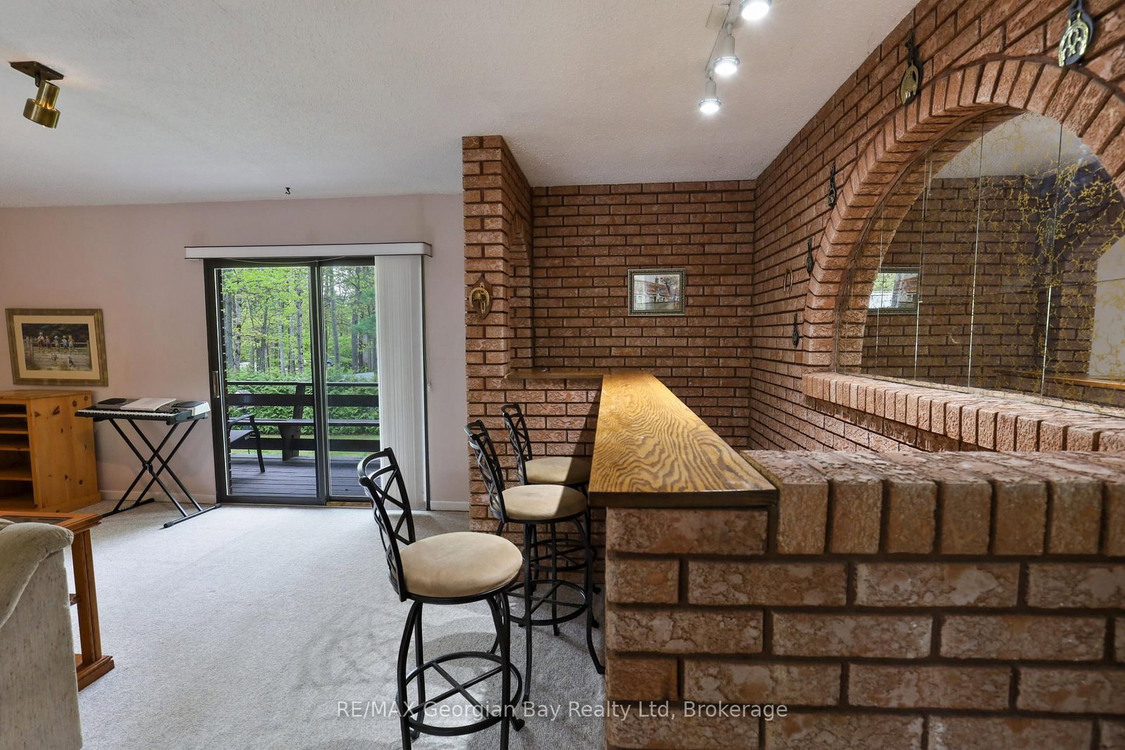 1 Lindale Avenue • Tiny, ON photo 28
