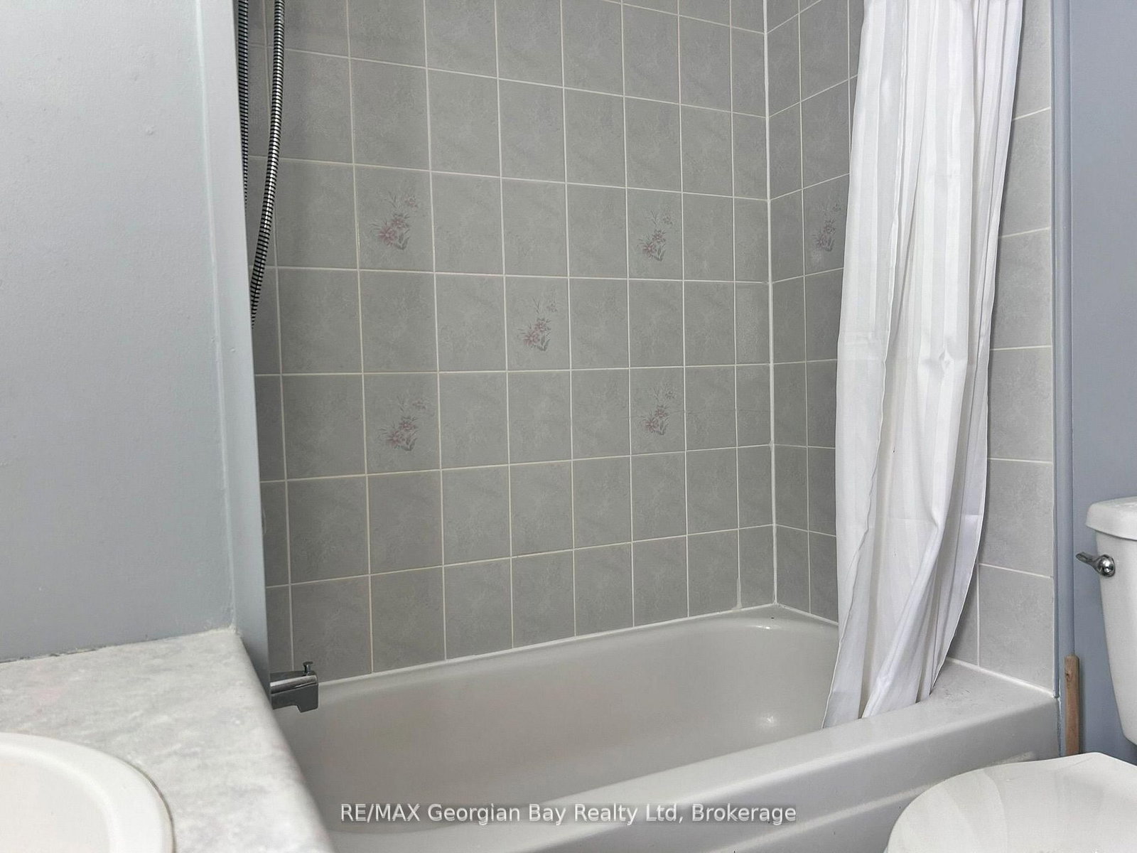 3 Northland Road • Midland, ON photo 17