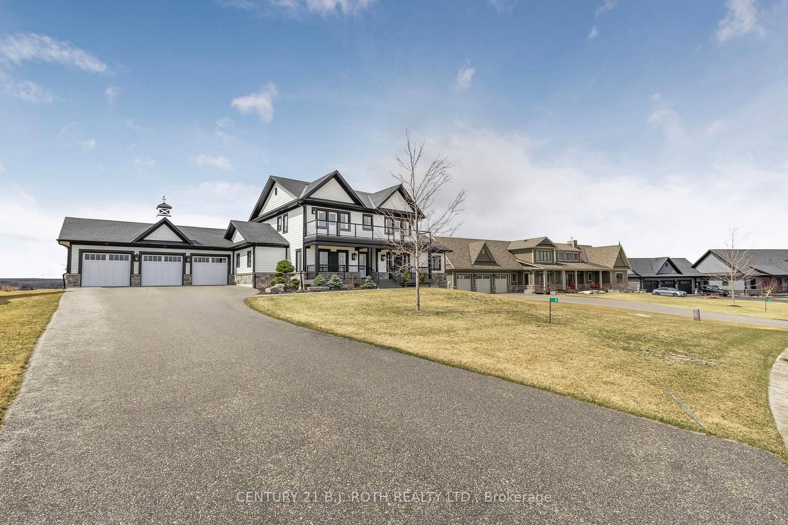 8 Morgan Drive • Oro-Medonte, ON photo 3