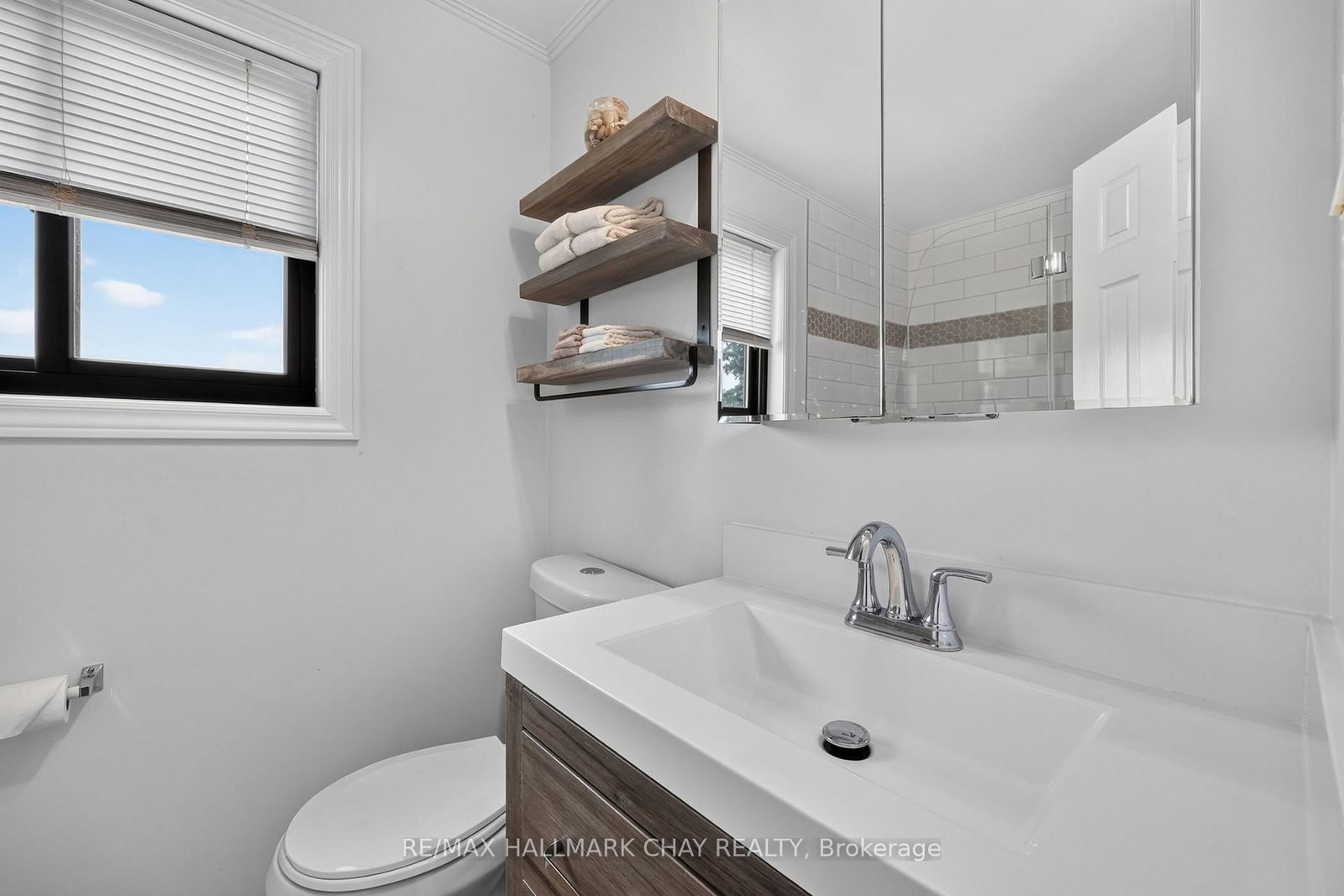 243 Letitia Street • Barrie, ON photo 38