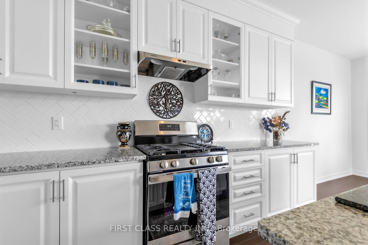 15 Abbey Crescent • Barrie, ON photo 19