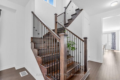 15 Abbey Crescent • Barrie, ON photo 8