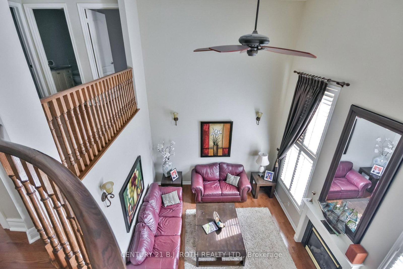 38 Camelot Square • Barrie, ON photo 14