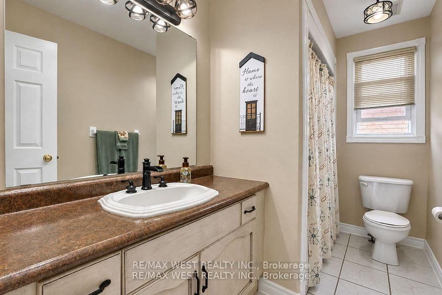 37 Kell Place • Barrie, ON photo 10