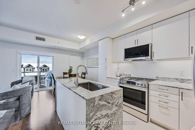 210 - 5 Spooner Crescent