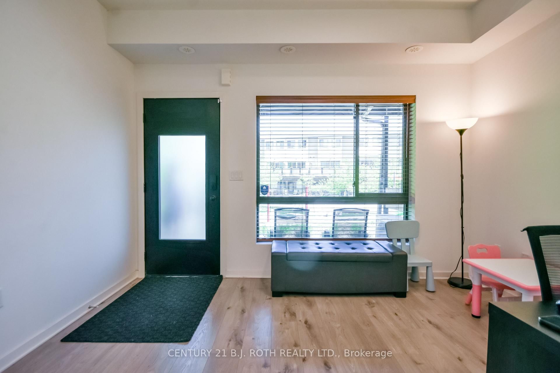 369 Essa Road, Unit 64