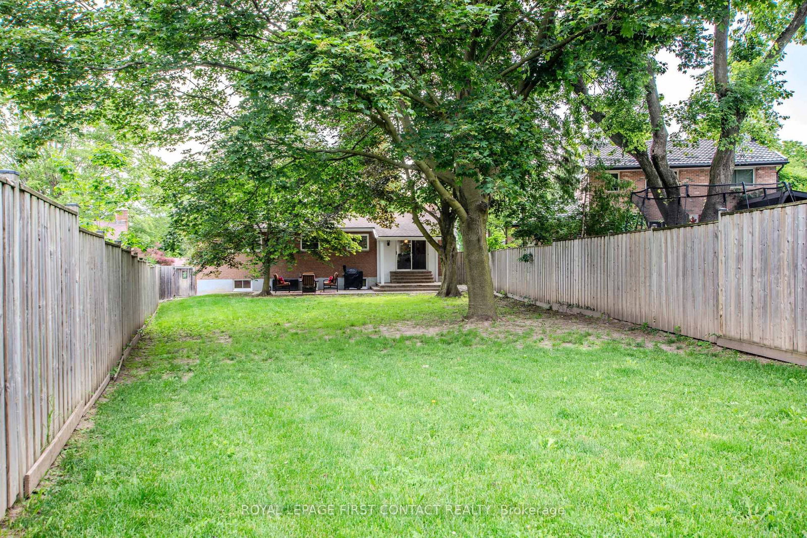 27 Tower Crescent • Barrie, ON photo 34