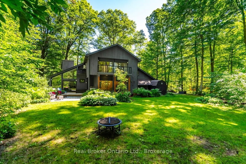 841 Portage Park Lane