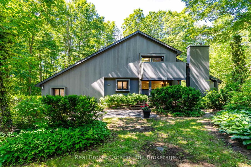 841 Portage Park Lane