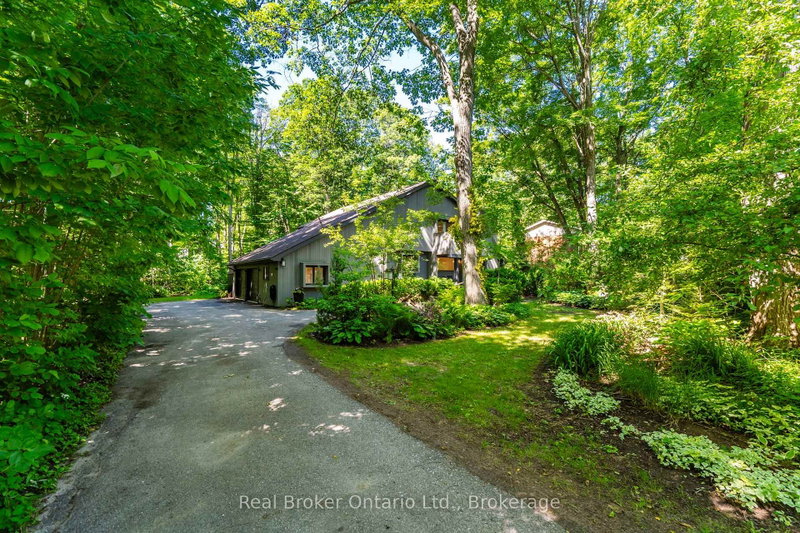 841 Portage Park Lane