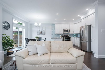 89 Garbutt Crescent • Collingwood, ON photo 8
