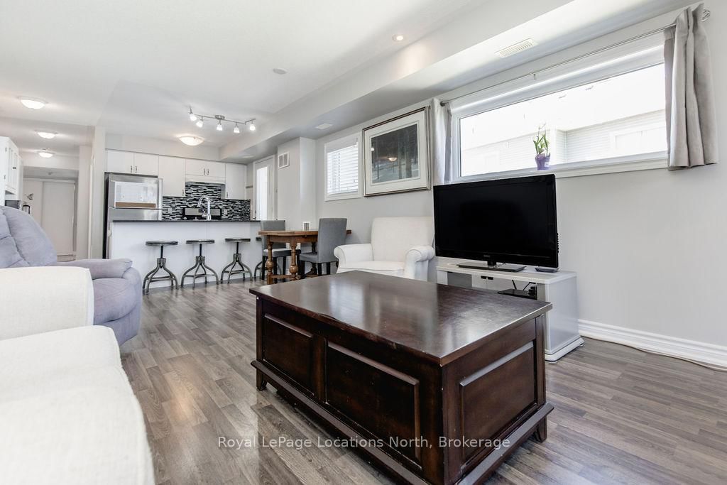 5 Anchorage Crescent • #201 • Collingwood, ON photo 27
