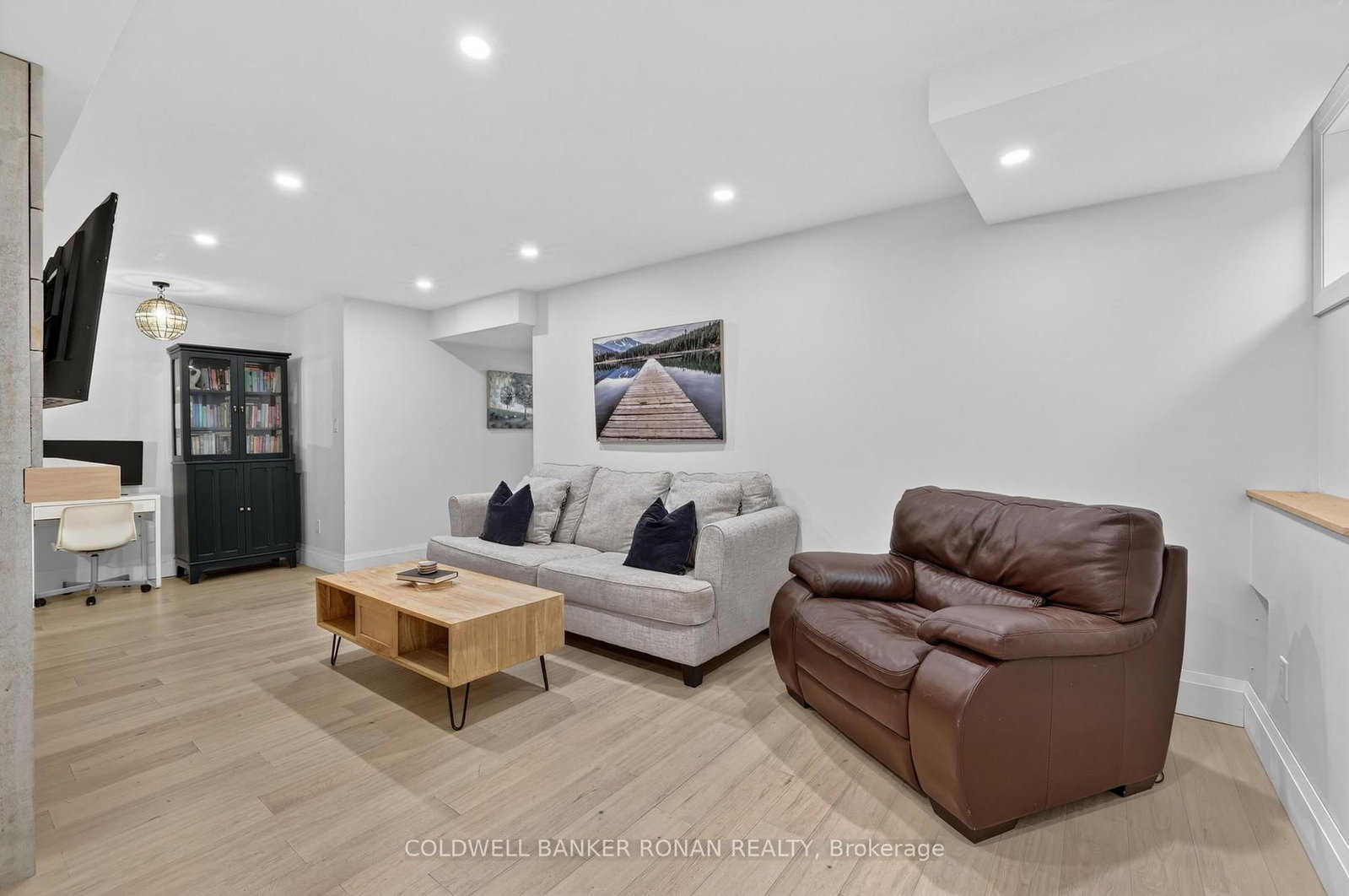 19 Cameron Street • Springwater, ON photo 29