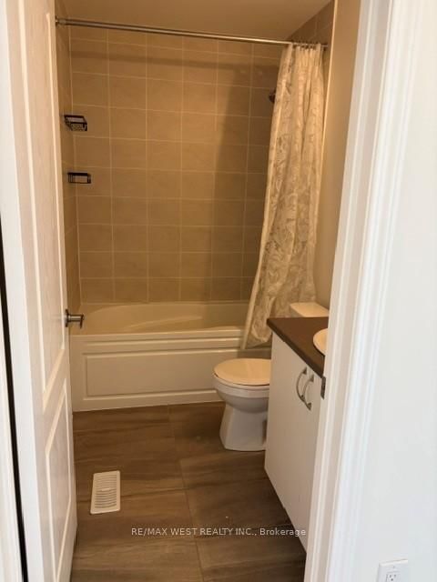 16 Hills Thistle Drive • Wasaga Beach, ON photo 7