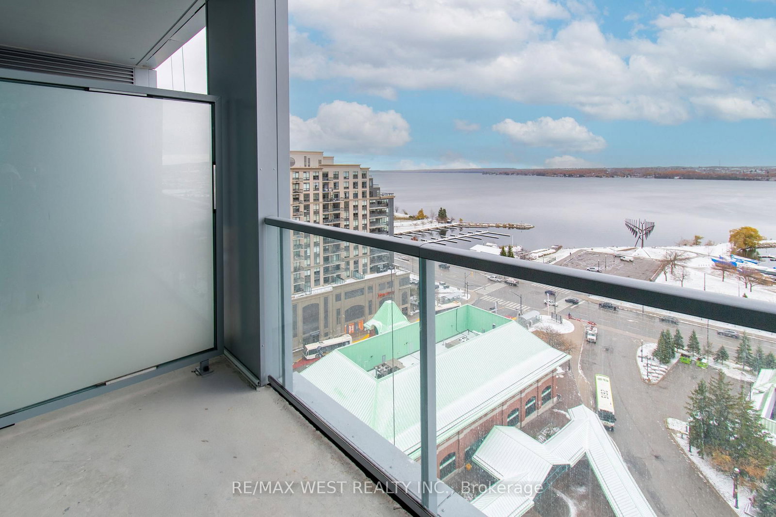 39 Mary Street • #1210 • Barrie, ON photo 10
