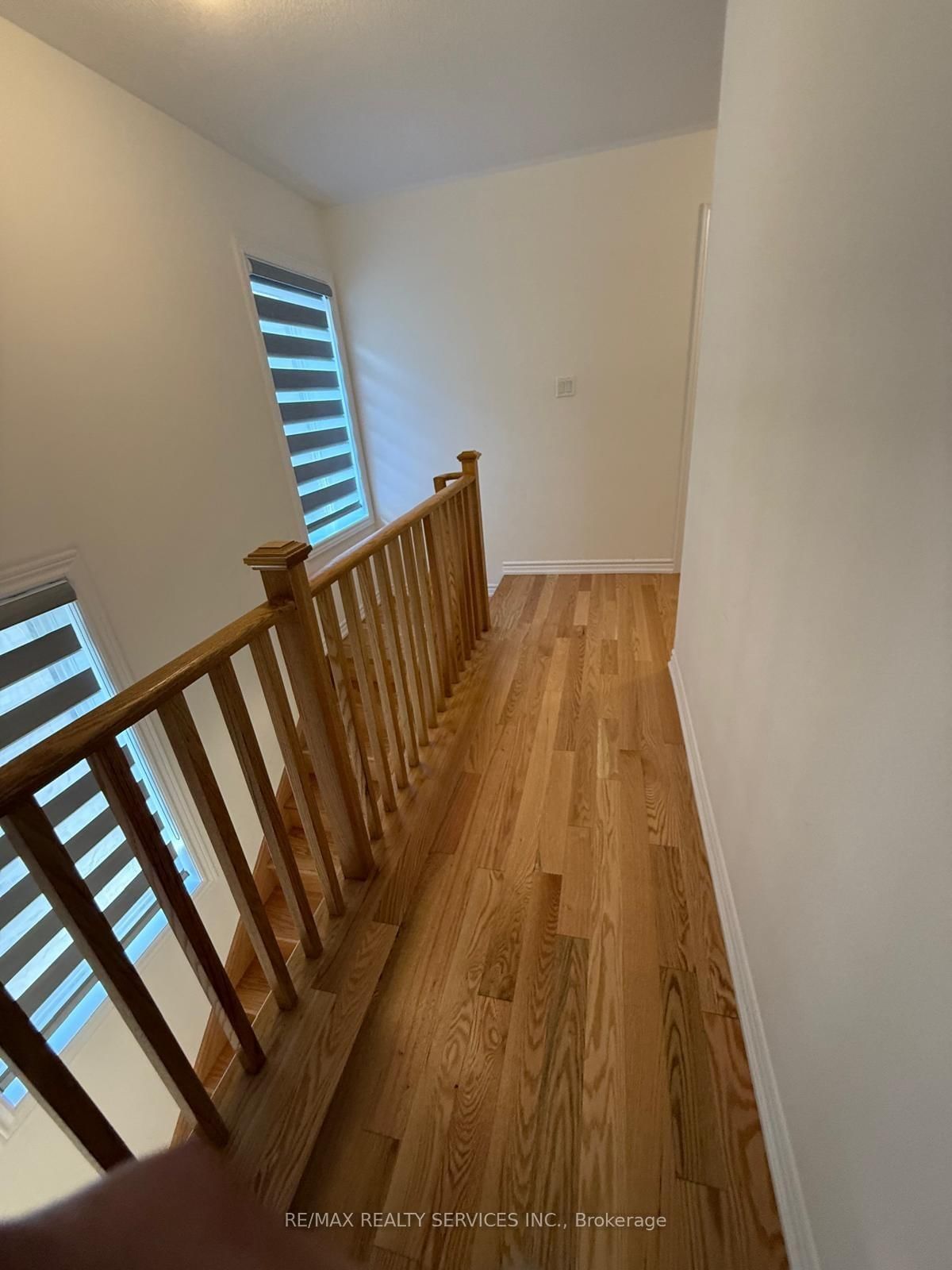 39 Prudhoe Terrace • Barrie, ON photo 12