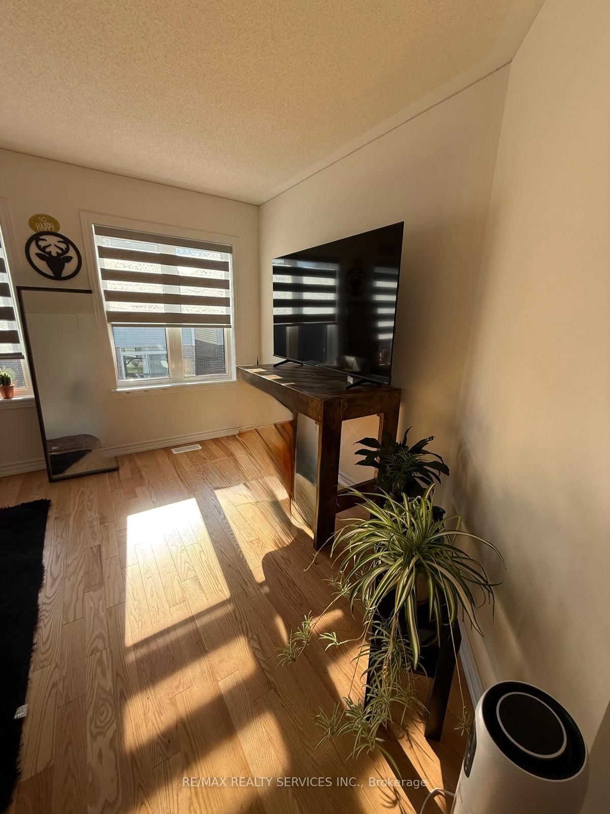 39 Prudhoe Terrace • Barrie, ON photo 15