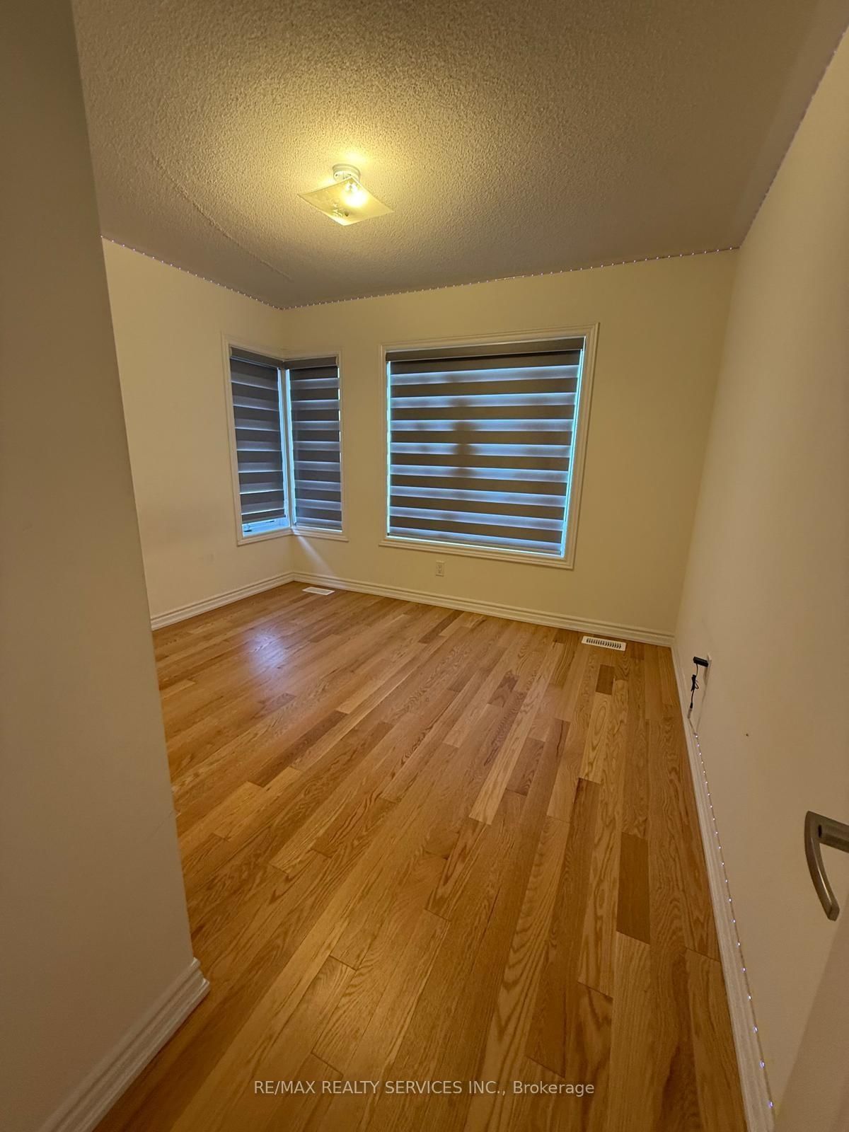 39 Prudhoe Terrace • Barrie, ON photo 21