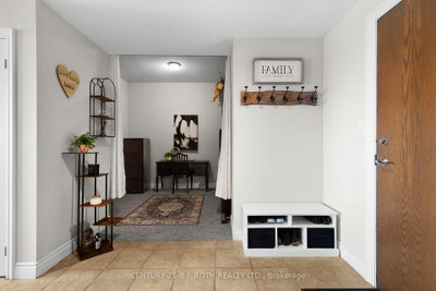 Unit 1310 — 37 Ellen Street — photo 4
