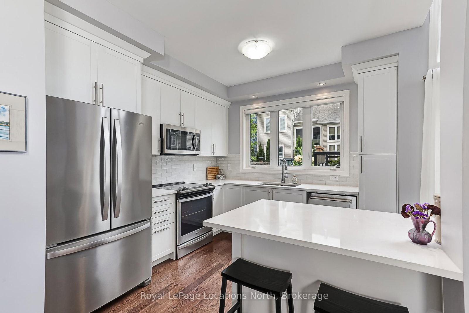 16 Greaves Avenue • Collingwood, ON photo 12
