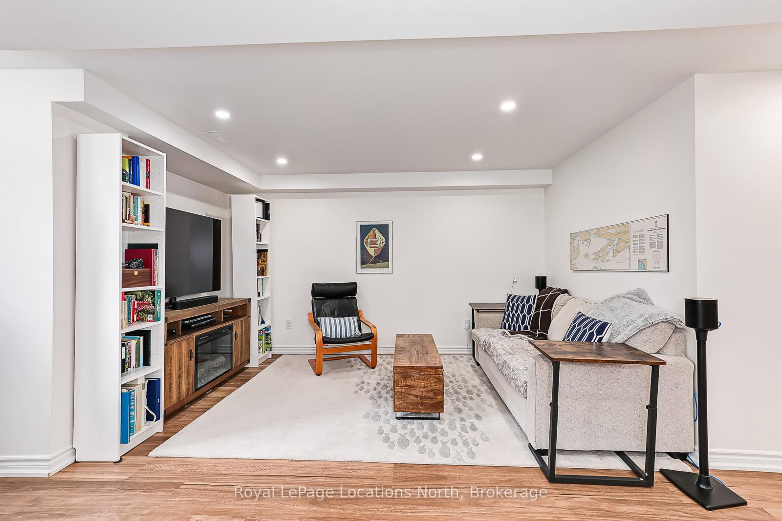 16 Greaves Avenue • Collingwood, ON photo 24