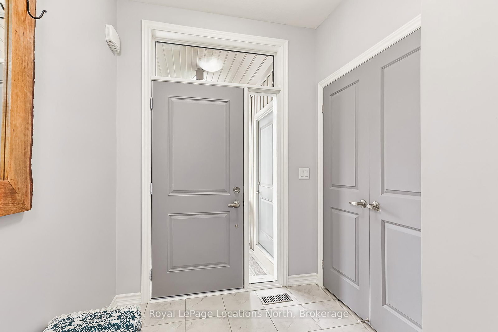 16 Greaves Avenue • Collingwood, ON photo 3