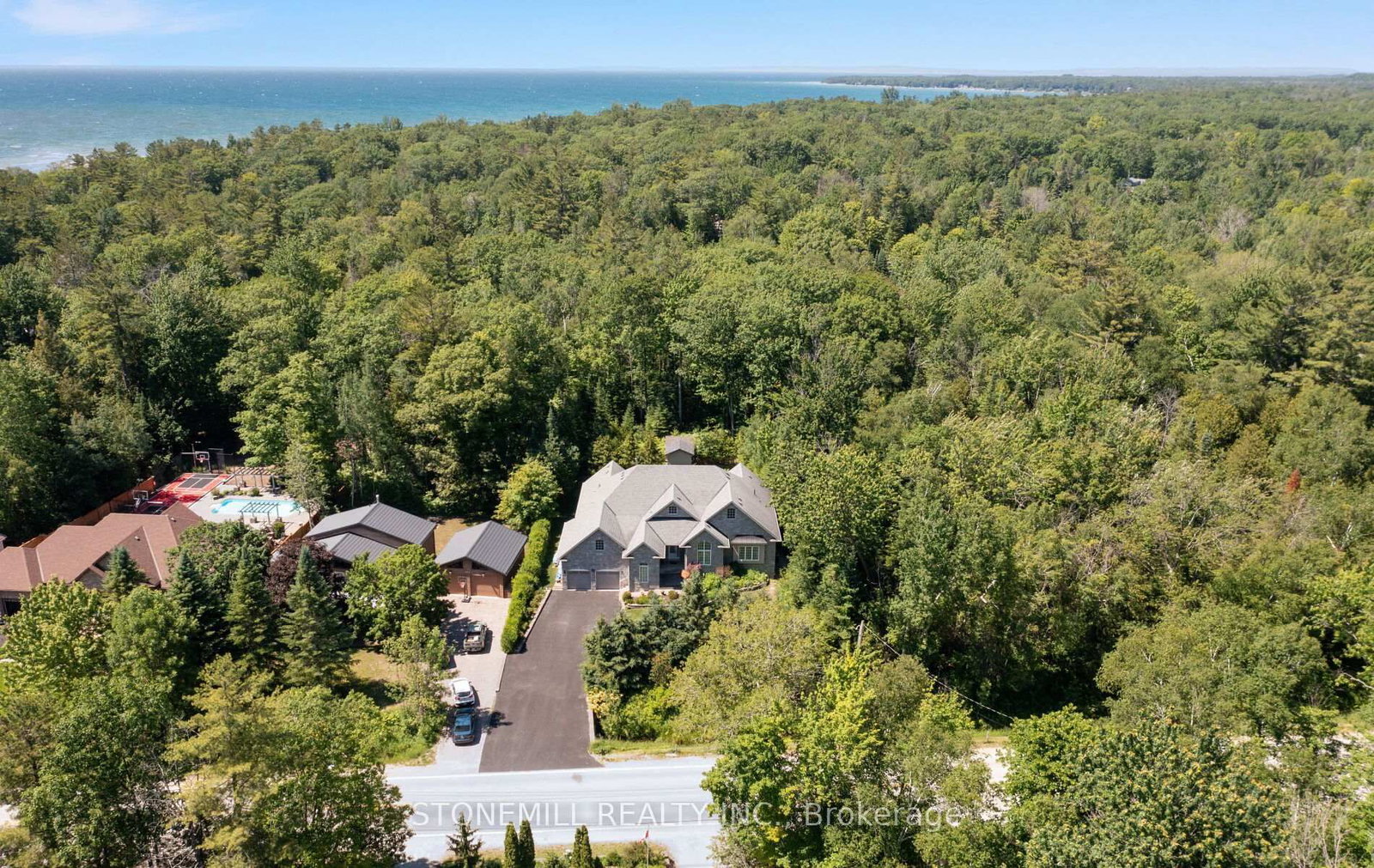 868 Eastdale Drive • Wasaga Beach, ON photo 47