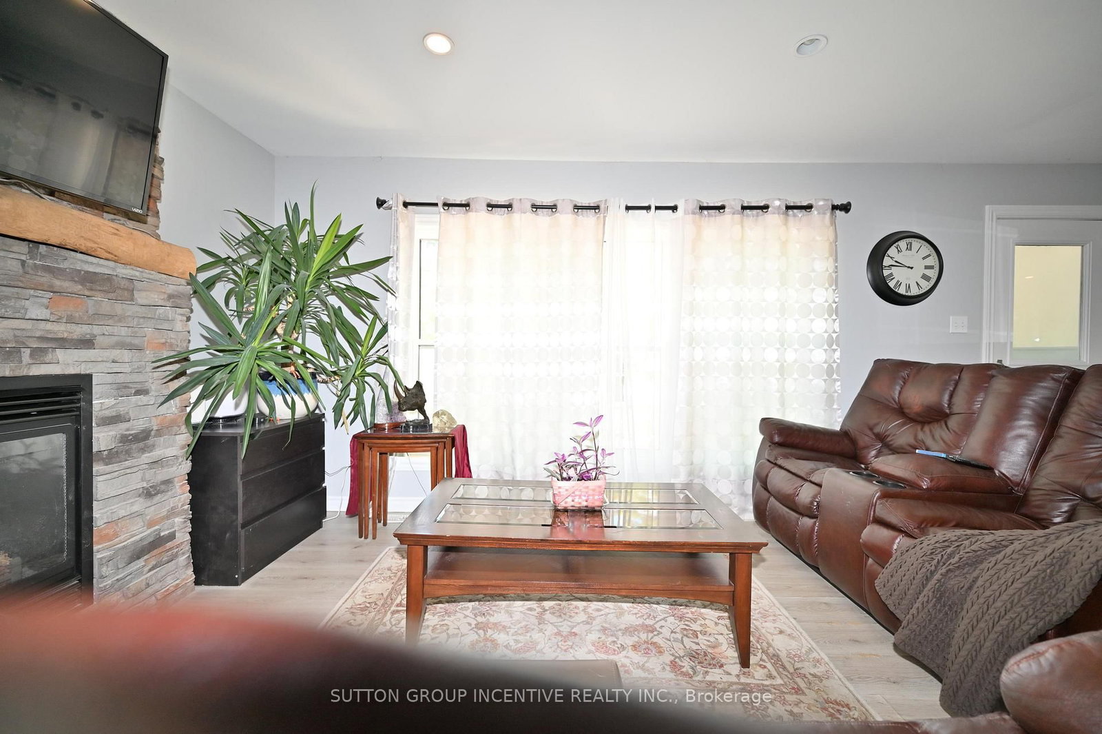 79 23RD Street N • Wasaga Beach, ON photo 6