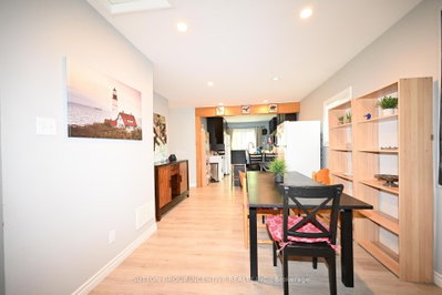 79 23RD Street N • Wasaga Beach, ON photo 9