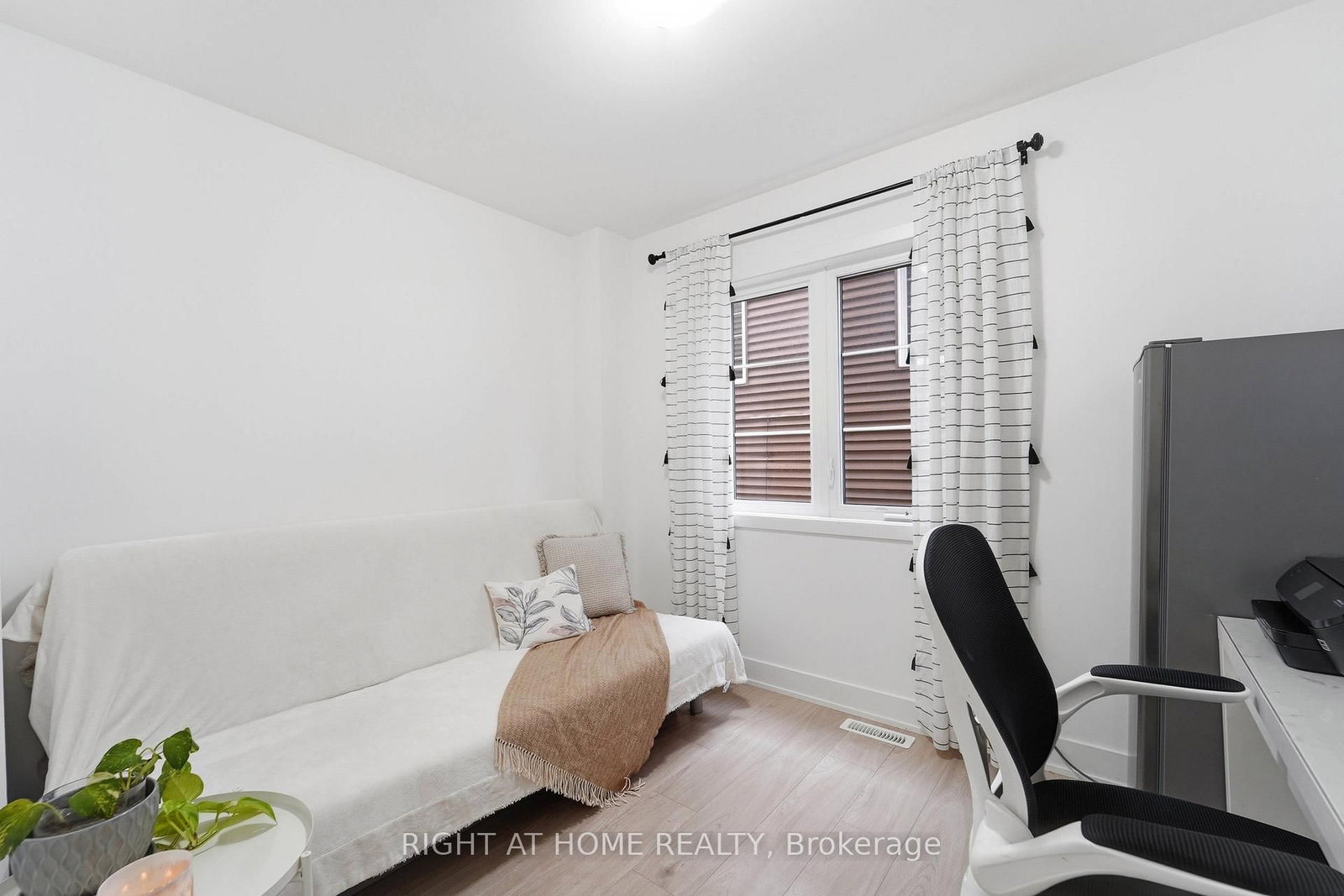 50 Hay Lane • Barrie, ON photo 17