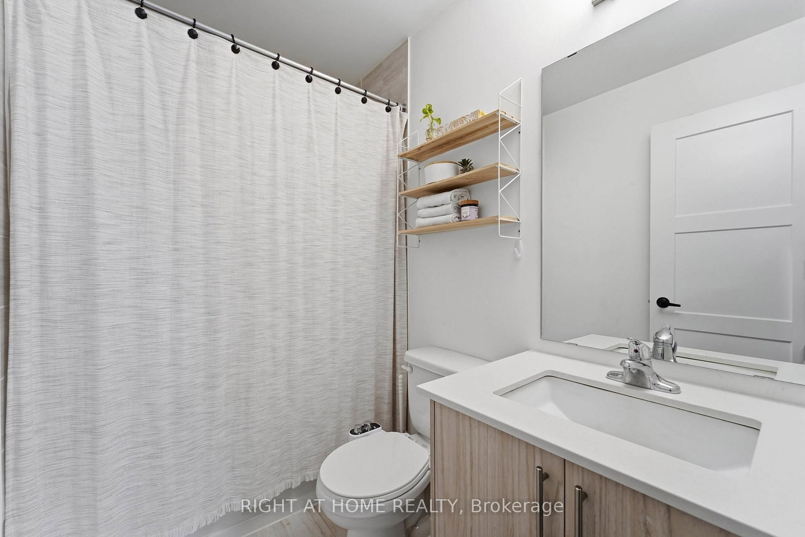 50 Hay Lane • Barrie, ON photo 21
