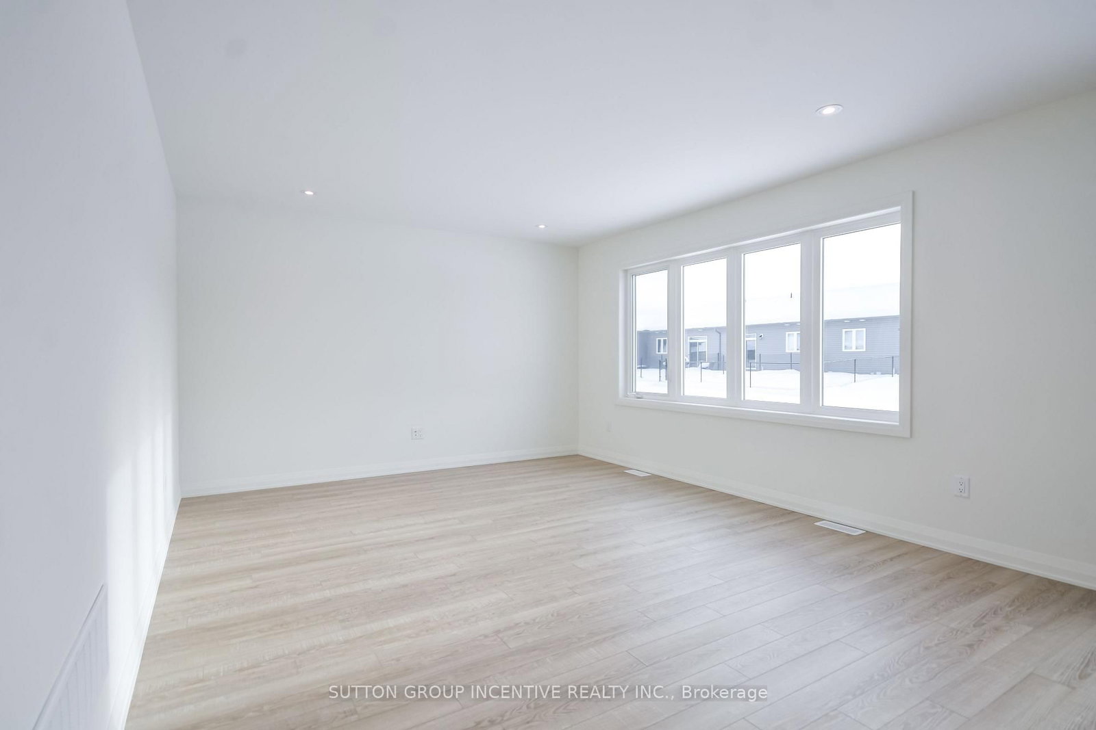 47 Harold Avenue • Severn, ON photo 41
