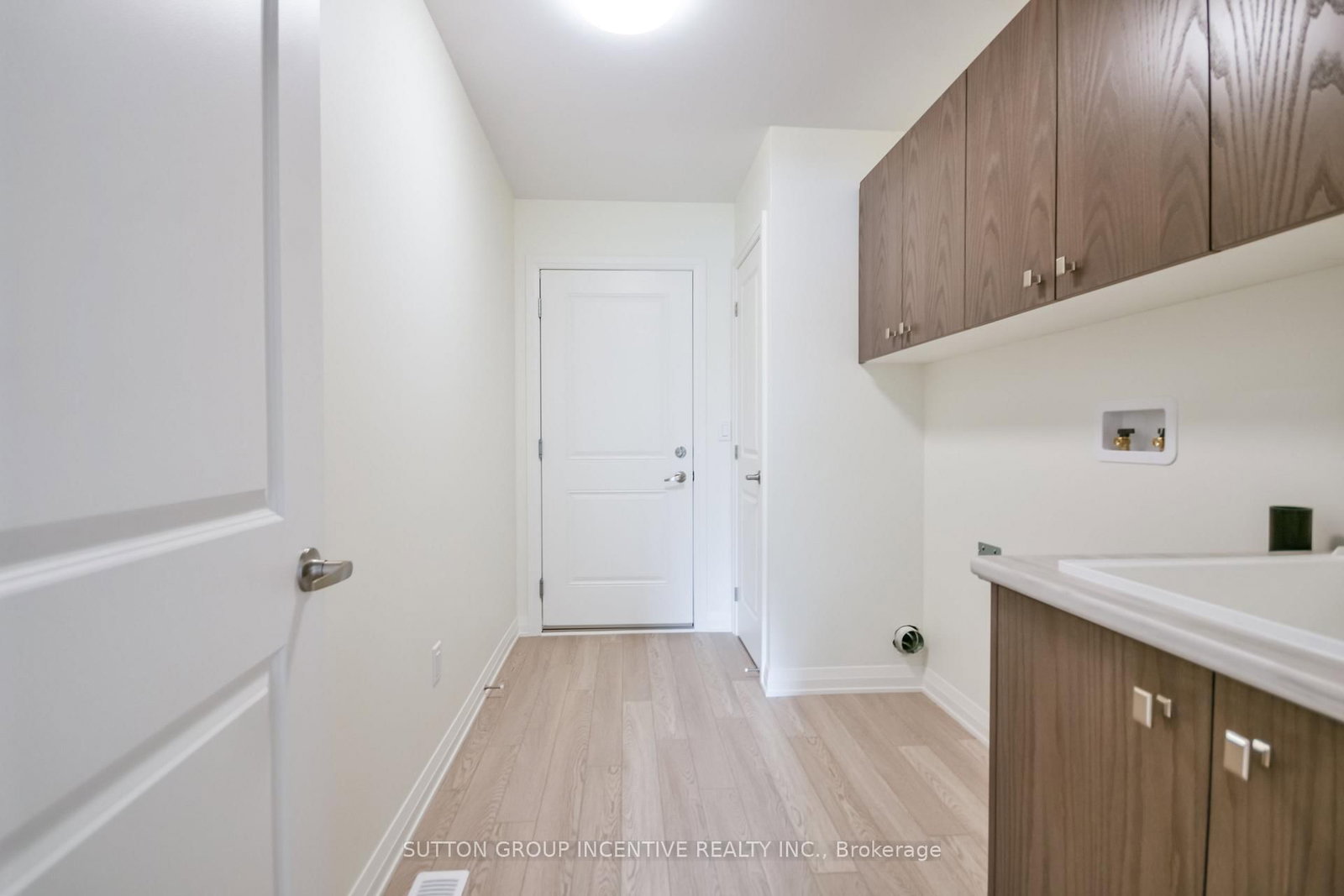 45 Harold Avenue • Severn, ON photo 29