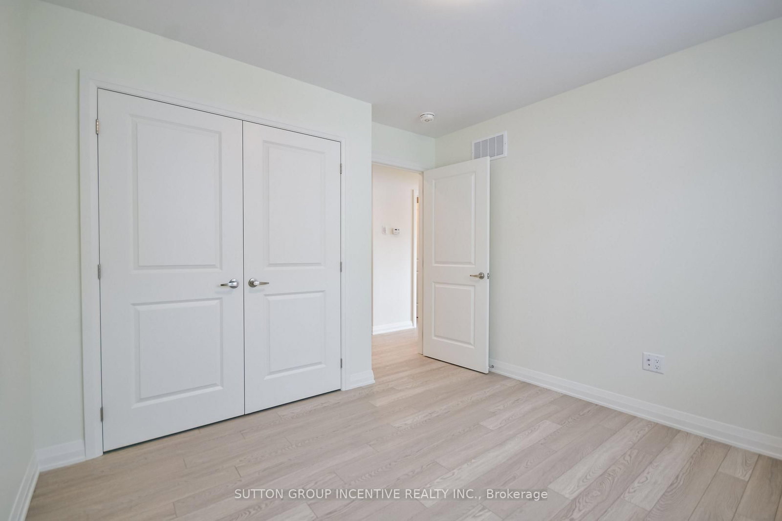 45 Harold Avenue • Severn, ON photo 33
