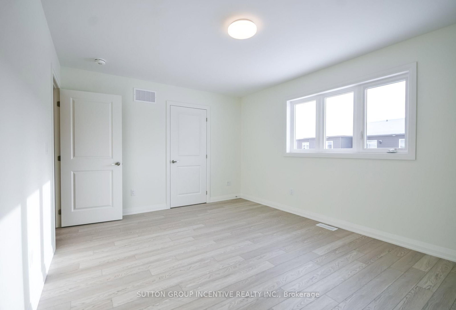 45 Harold Avenue • Severn, ON photo 40