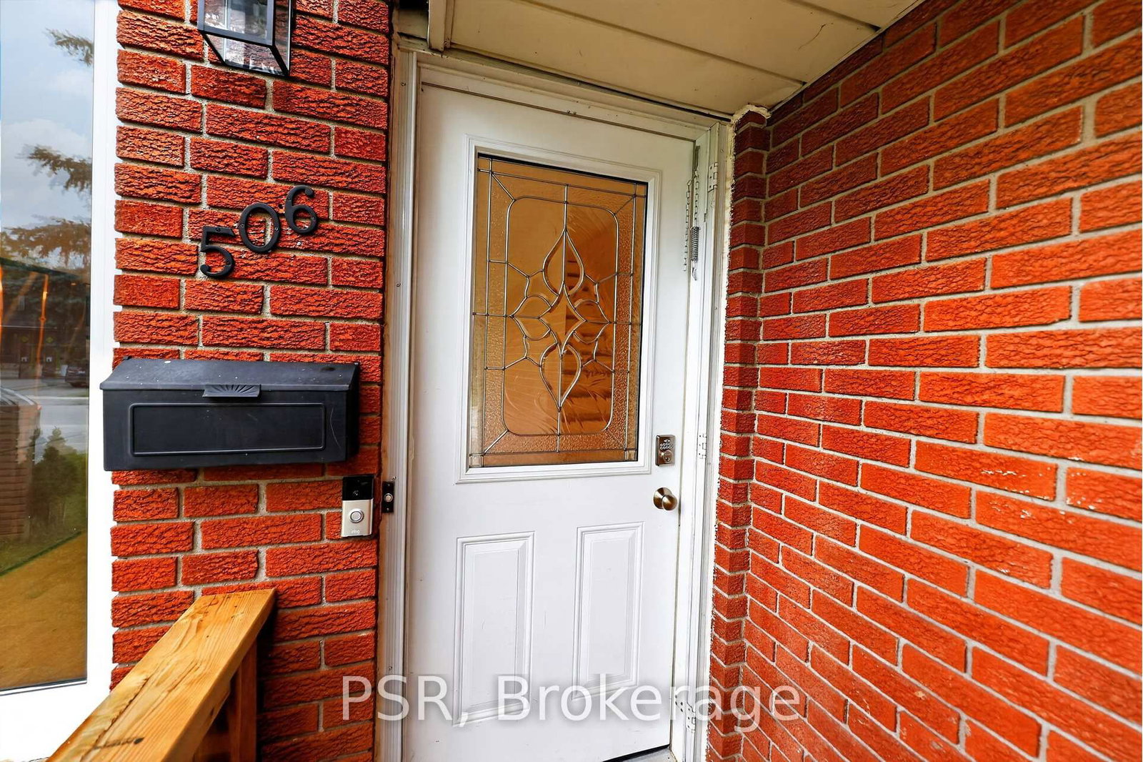 506 Tenth Street • Collingwood, ON photo 4