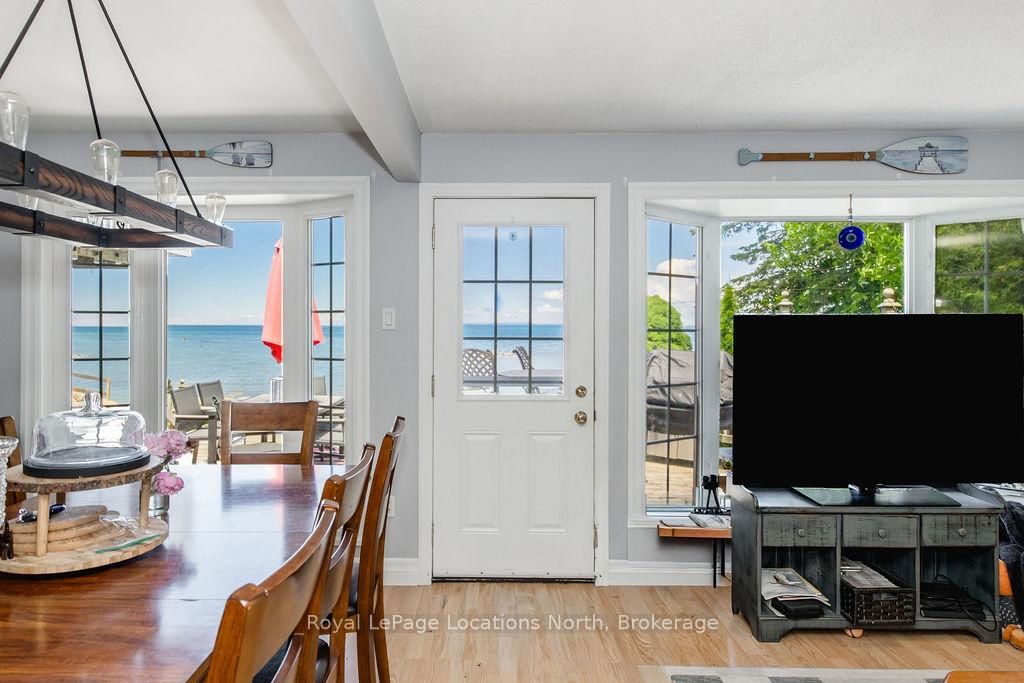2222 Shore Lane • Wasaga Beach, ON photo 16