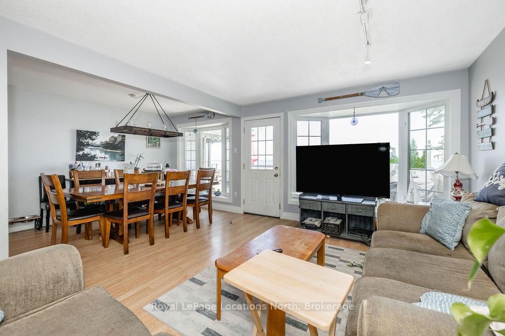 2222 Shore Lane • Wasaga Beach, ON photo 17