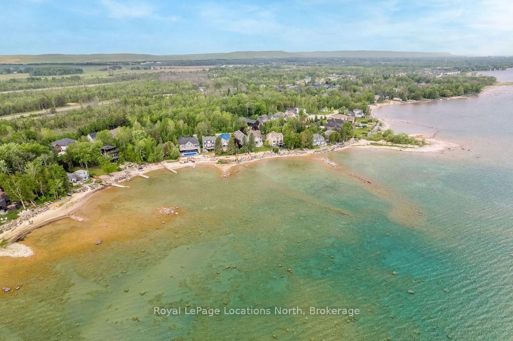 2222 Shore Lane • Wasaga Beach, ON photo 6